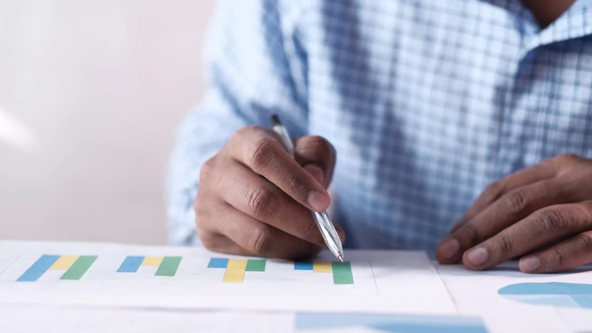 Как ставить KPI оператору: почему план на горячих снижает качество